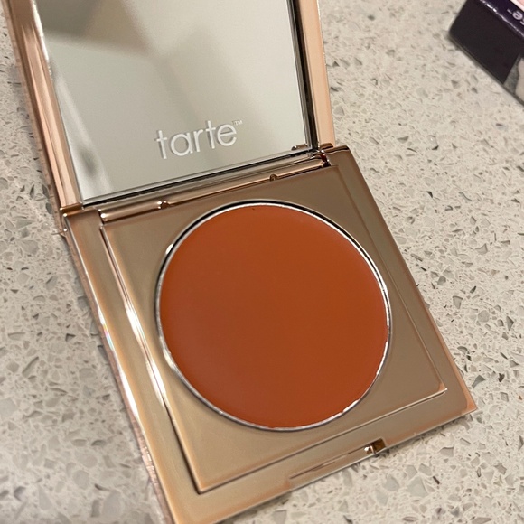 Tarte cc color corrector in Orange - Picture 1 of 5